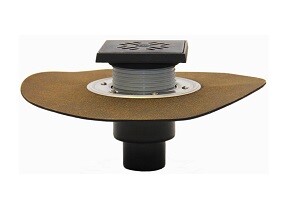 Трап с "сухим" сифоном, с чугунной решёткой (1,5t), с полимербитумным полотном ?420 мм, с вертикальным выпуском DN50/75/110